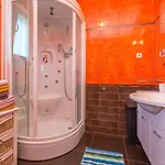 Perini Dvori Vila *