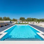 Vila Perini Dvori