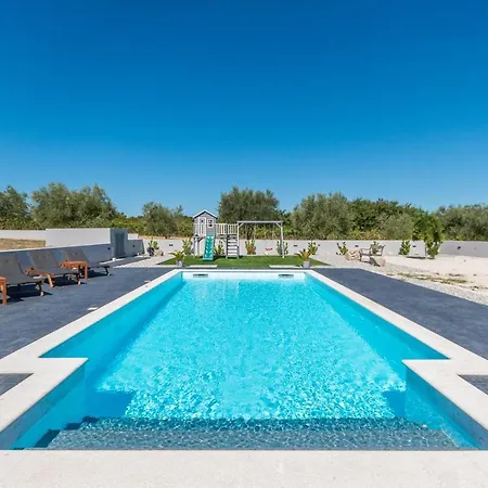 Villa Perini Dvori