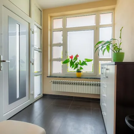 Villa Perini Dvori *